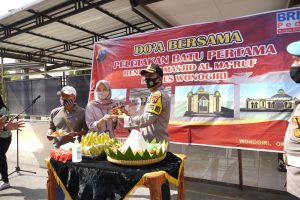 Doa Bersama Dan Potong Tumpeng Warnai Peletakan Batu Pertama Renovasi Masjid Polres Wonogiri