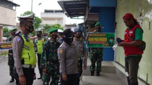 Area Luwes dan Stasion Jadi Sasaran Pembagian Masker