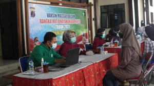 Dukung Program Pemerintah Polres Wonogiri Gelar Vaksinasi Massal Dalam Rangka Hari Bahayangkara Ke 75