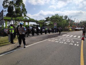 Polres Wonogiri Fokus Melakukan Edukasi Terkait Protokol Kesehatan Bagi Pengguna Jalan