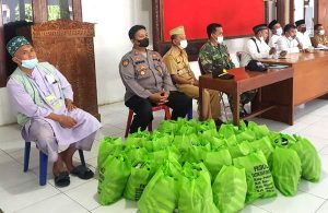 Peduli Terhadap Anak Yatim Dan Duafa Kaum Boro Berbagi Di Manyaran