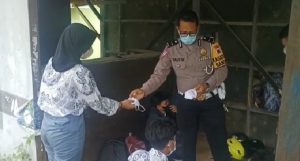 Tekan Angka Kecelakaan Lalu Lintas Dan Cegah Covid-19, Satlantas Wonogiri Sosialisasi Kamseltibcar Dan Prokes