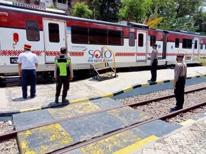 Sasar Stasiun Kereta Api, Polsek Wonogiri Kota Ingatkan Prokes