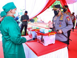 Sarankan Warga Dirawat di Isoter, Kapolri: Kurangi Risiko Penyebaran dan Fatalitas