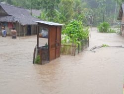 EROMOKO DILANDA BANJIR-TANAH LONGSOR 3 DUSUN TERKENA DAMPAKNYA