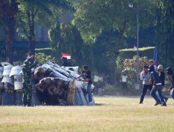 Sinergitas TNI Polri dan Pemprov Jateng Gelar Simulasi Pengamanan VIP Pemilu 2024 di Simpang Lima