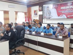 Polres Wonogiri Bersama Tokoh Msyarakat Dan Pelajar. Ikuti Zoom Meting Dialog Publik Dengan Div Humas Polri