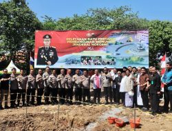 Kapolda Jateng Resmikan Pembangunan Monumen Hoegeng di Pekalongan : “Kunjungi Pekalongan, Ingat Ada Sosok Polisi Jujur”