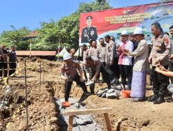 Hadiri Peresmian Pembangunan Monumen Hoegeng di Pekalongan, Kapolda Jateng : “Hoegeng Tidak Hanya Milik Polri, Tapi Milik Masyarakat