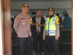 Kabag SDM Polres Wonogiri AKP Marwanto SH,MH, pimpin pengamanan Misa Minggu di 3 Gereja