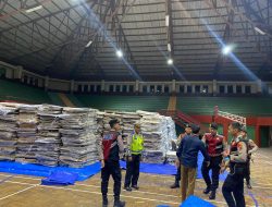 Polres Wonogiri Kawal Distribusi Logistik Kotak Suara Pemilu 2024