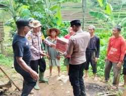 Peduli Warga Terdampak Longsor, Polsek Jatipurno Polres Wonogiri Salurkan Paket Sembako