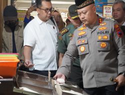 Jelang Idul Fitri, Kapolres Wonogiri Cek Ketersediaan Bapokting Di Pasar Wonogiri